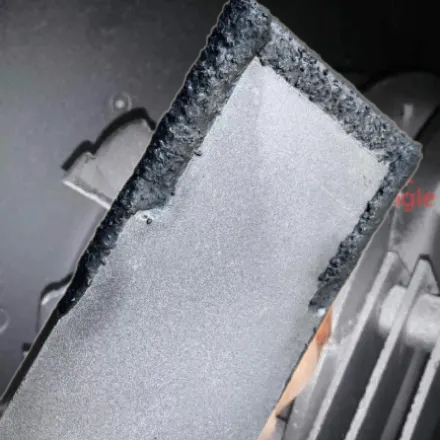 The wear-resistant layer does not fall of